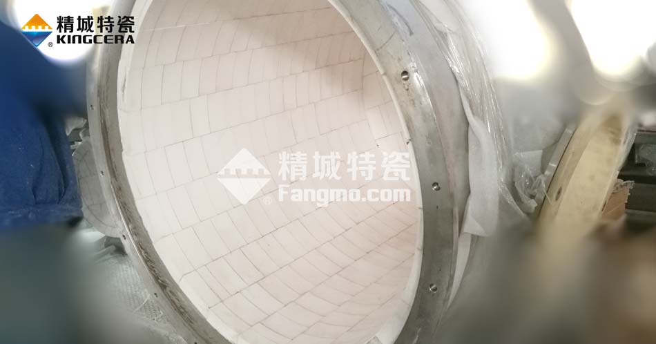 耐磨陶瓷衬板在球磨机上的利用